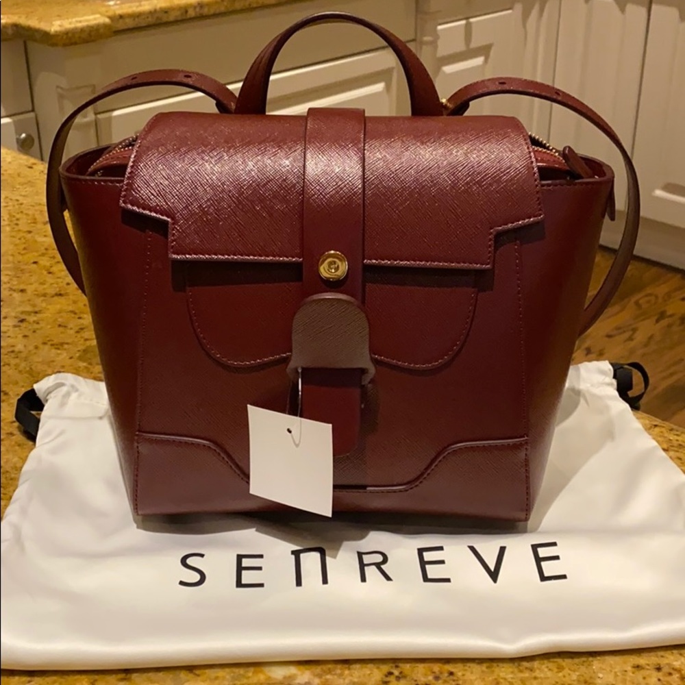 (SOLD) Brand new Senreve Vegan Mini Maestra